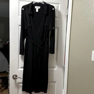 Travelsmith side tie black dress size Medium